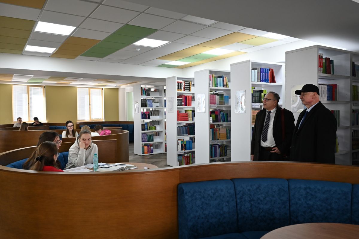 acreditare internațională